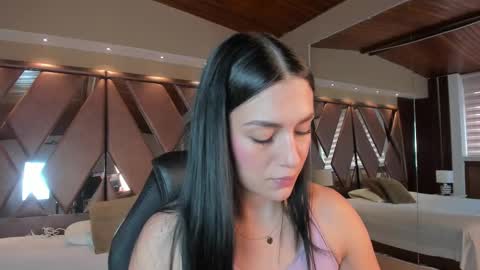 Carina online show from 10/10/25, 12:48