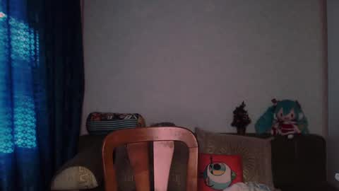 Snapshot of carinfox chatting on 02/12/25, 06:40 Carin online show from 02/12/25, 06:40