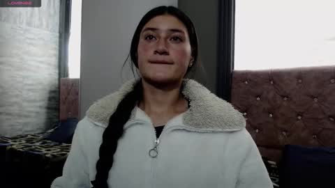 Snapshot of caritoluna_ chatting on 12/19/25, 03:02 Carito online show from 12/19/25, 03:02