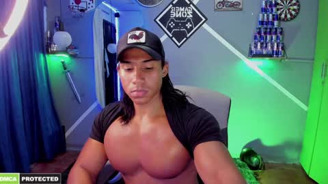 Snapshot of carl_smithh chatting on 01/24/25, 04:59 Carl online show from 01/24/25, 04:59