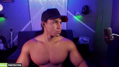 Snapshot of carl_smithh chatting on 09/14/25, 06:18 Carl online show from 09/14/25, 06:18