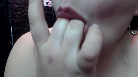 carla_999 online show from 10/04/25, 02:04