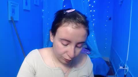 carla_999 online show from 01/09/26, 02:42