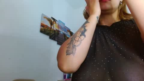 Carla online show from 02/05/25, 11:34