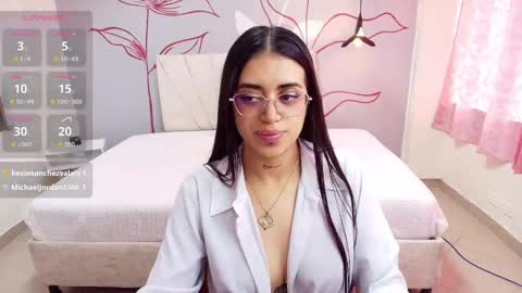 Snapshot of carla_bennet_ chatting on 09/20/25, 12:06 C A R L A online show from 09/20/25, 12:06