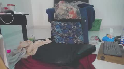 carla_prestige online show from 02/13/25, 06:05