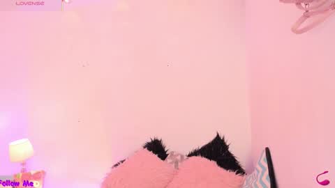 Carla Wet18 online show from 11/21/25, 04:55