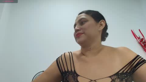 Snapshot of carlaantonellii chatting on 05/14/26, 08:37 carlaantonellii online show from 05/14/26, 08:37