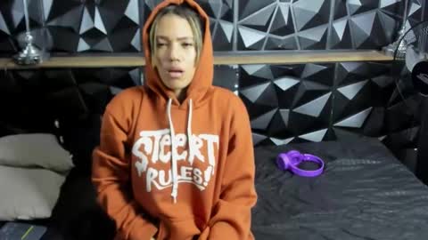 Snapshot of carlamarrinson chatting on 12/05/24, 04:53 carlamarrinson online show from 12/05/24, 04:53