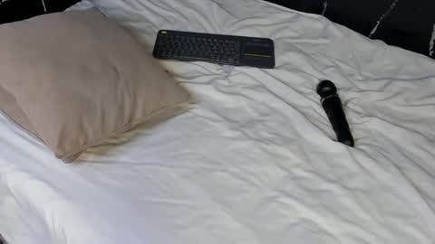 Snapshot of carlamarrinson chatting on 03/10/25, 09:10 carlamarrinson online show from 03/10/25, 09:10