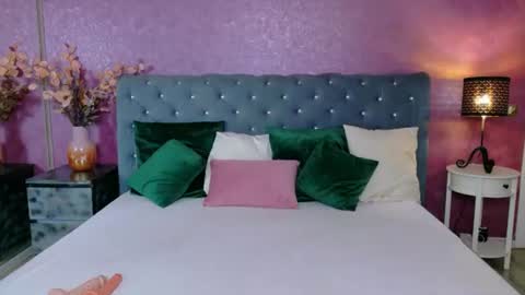 Snapshot of carlareys chatting on 07/08/26, 04:06 carlareys online show from 07/08/26, 04:06