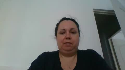 Snapshot of carlaruth chatting on 11/15/25, 08:33 Carlaruth online show from 11/15/25, 08:33