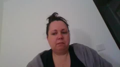 Snapshot of carlaruth chatting on 11/19/25, 04:45 Carlaruth online show from 11/19/25, 04:45