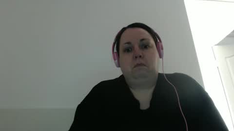 Snapshot of carlaruth chatting on 02/02/26, 04:27 Carlaruth online show from 02/02/26, 04:27