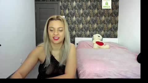 Snapshot of carlastacefun chatting on 01/14/26, 06:52 CarlaStaceFun online show from 01/14/26, 06:52