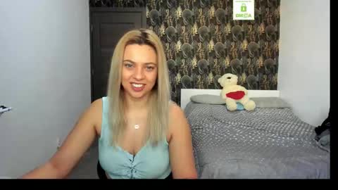 Snapshot of carlastacefun chatting on 02/12/26, 07:03 CarlaStaceFun online show from 02/12/26, 07:03