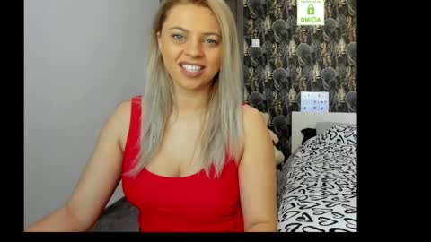 Snapshot of carlastacefun chatting on 04/06/26, 09:10 CarlaStaceFun online show from 04/06/26, 09:10