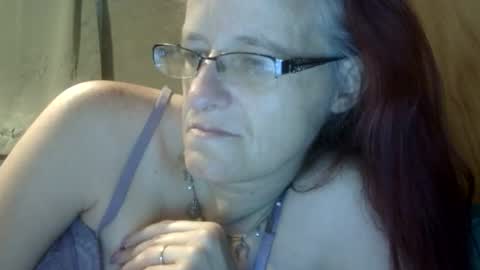 Snapshot of carleeswoman08 chatting on 03/27/26, 12:05 carleeswoman08 online show from 03/27/26, 12:05