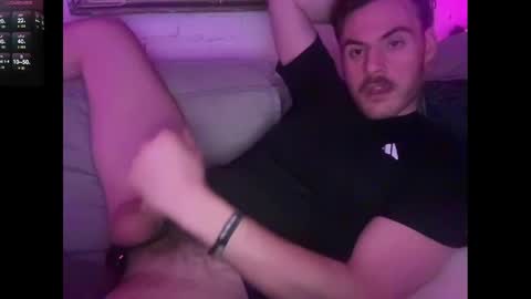 Snapshot of carlhung_69 chatting on 02/18/25, 01:54 carlhung 69 hairy friends gay bi online show from 02/18/25, 01:54