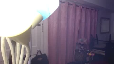 Carlie online show from 11/22/25, 03:16