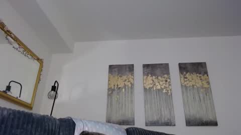 Carlie online show from 04/18/26, 11:27