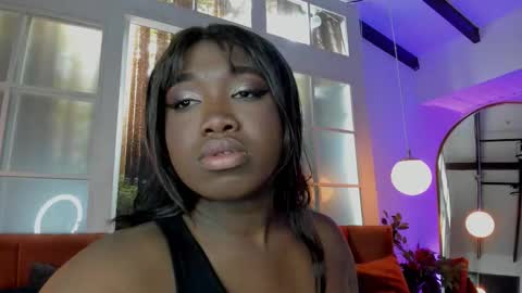    online show from 10/06/25, 07:33