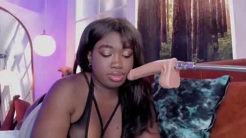    online show from 10/14/25, 08:42