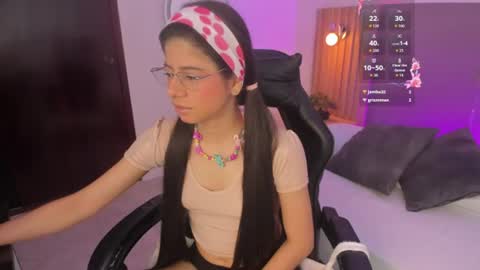 Snapshot of carlina_15 chatting on 07/18/26, 12:31 C A R L I N A online show from 07/18/26, 12:31