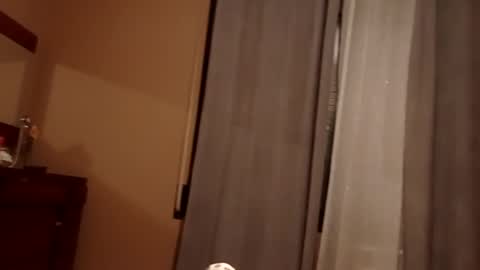 Snapshot of carlitito1 chatting on 10/02/25, 08:21 carlitito1 online show from 10/02/25, 08:21