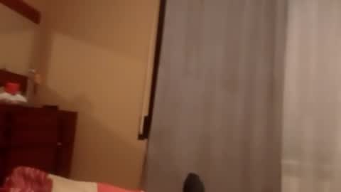 Snapshot of carlitito1 chatting on 10/07/25, 08:00 carlitito1 online show from 10/07/25, 08:00