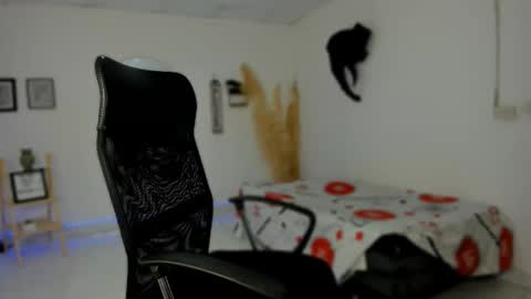 master online show from 11/03/25, 02:07