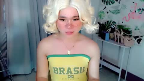 Snapshot of carlo_bigcock69 chatting on 09/10/25, 12:43 carlo_bigcock69 online show from 09/10/25, 12:43