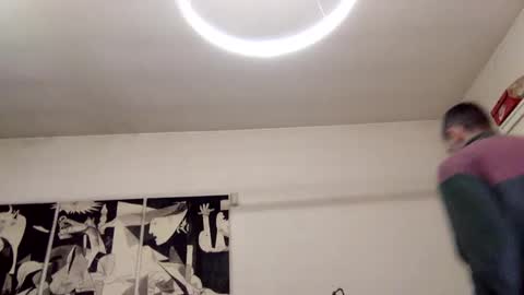 Carlos online show from 01/04/25, 01:21