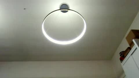 Snapshot of carlos037tm chatting on 11/17/25, 09:31 Carlos online show from 11/17/25, 09:31