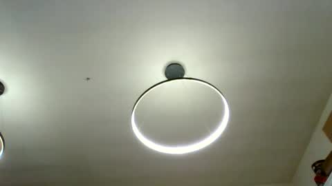 Snapshot of carlos037tm chatting on 12/18/25, 09:26 Carlos online show from 12/18/25, 09:26