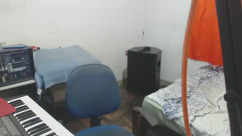 carlos online show from 02/15/26, 03:36