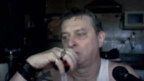 carlos712009 online show from 02/16/26, 06:42