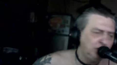 carlos712009 online show from 04/11/26, 07:45