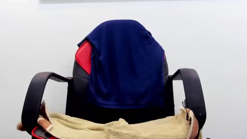 carlos_alber12 online show from 02/27/25, 01:38