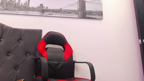 carlos_alber12 online show from 03/07/25, 07:16