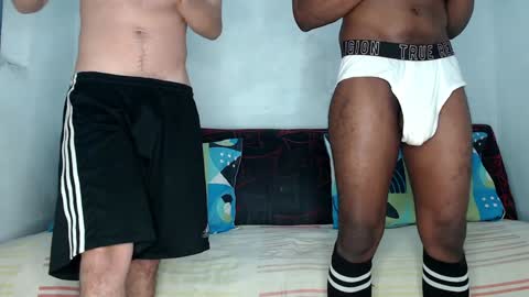 Snapshot of carlos_bigger chatting on 12/12/24, 04:15 Carlos online show from 12/12/24, 04:15