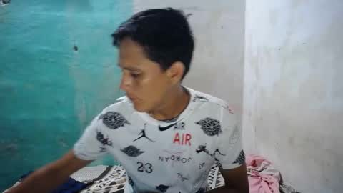 Snapshot of carlos_steven chatting on 06/08/26, 03:34 carlos_steven online show from 06/08/26, 03:34