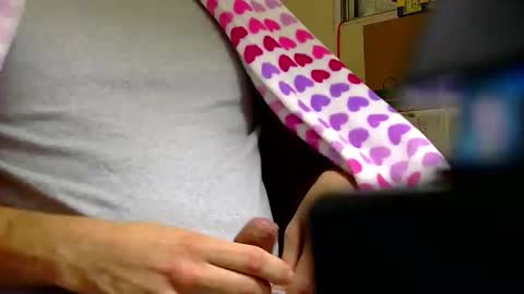 Snapshot of carlosd6969 chatting on 12/21/25, 08:49 Hard4u online show from 12/21/25, 08:49