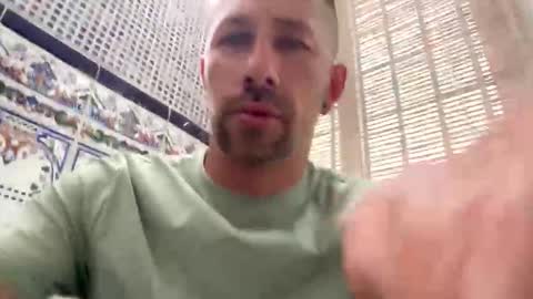 Snapshot of carlosrm440882 chatting on 05/10/26, 07:24 carlosrm440882 online show from 05/10/26, 07:24