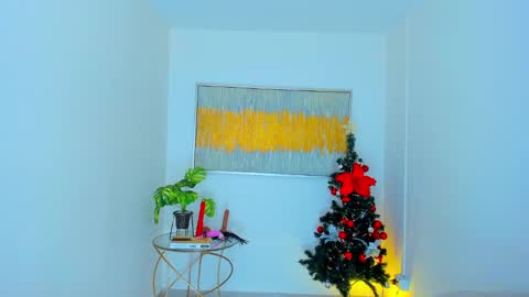 Andrea online show from 12/27/24, 07:24