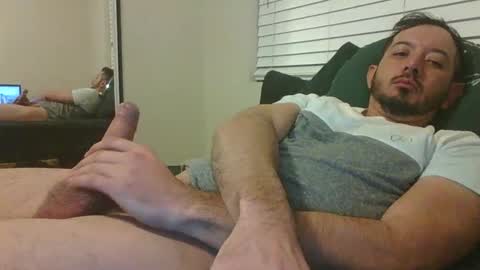 Snapshot of carloxxx24 chatting on 01/01/25, 11:05 DBX online show from 01/01/25, 11:05