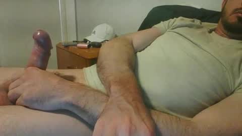 Snapshot of carloxxx24 chatting on 10/05/25, 02:43 DBX online show from 10/05/25, 02:43