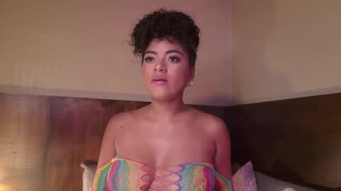 Carly Monroe  online show from 09/30/25, 10:26