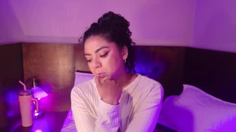 Carly Monroe  online show from 10/16/25, 11:06