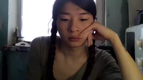 CarlyJoy online show from 02/26/25, 11:20